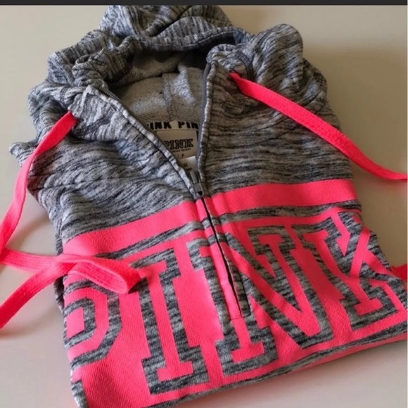 VS Pink Jogger Set - Picture 3 of 5